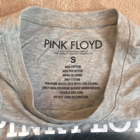 Pink Floyd tee - Picture 2 of 3